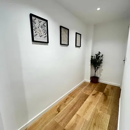 Apartament Lineros *