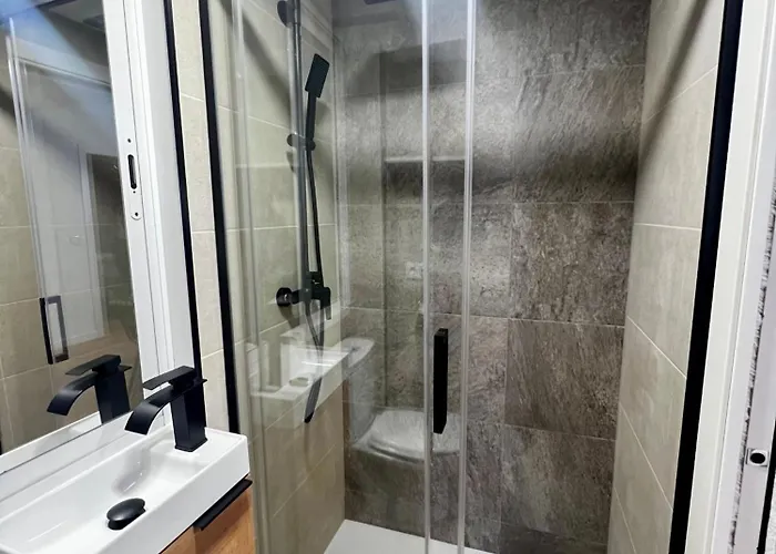 Lineros Apartament *