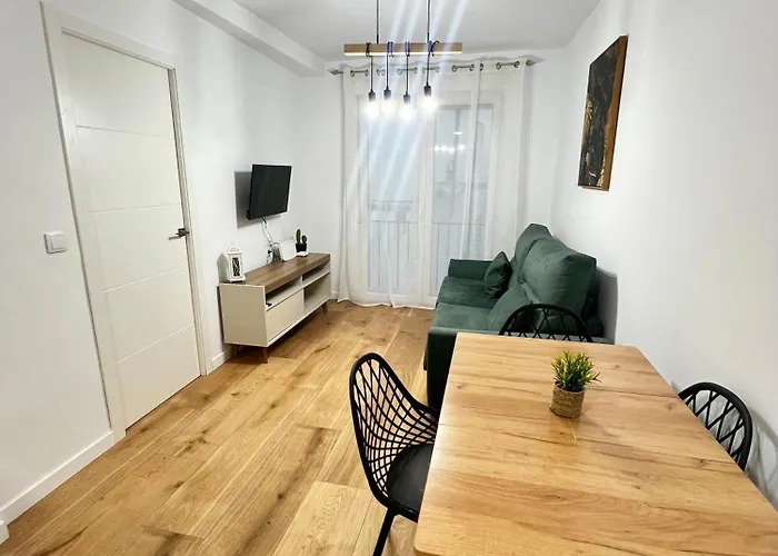 Apartament Lineros *